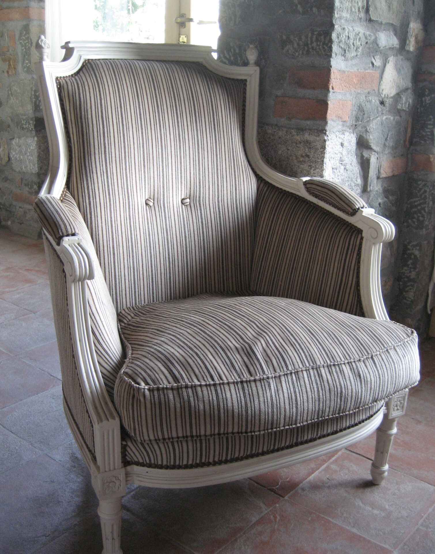 EYE ON DESIGN | CHAIRS |Tuscany | The Chair