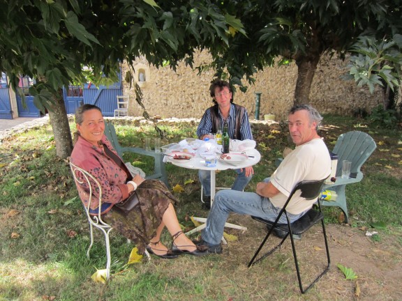 Déjeuner in the Dordogne