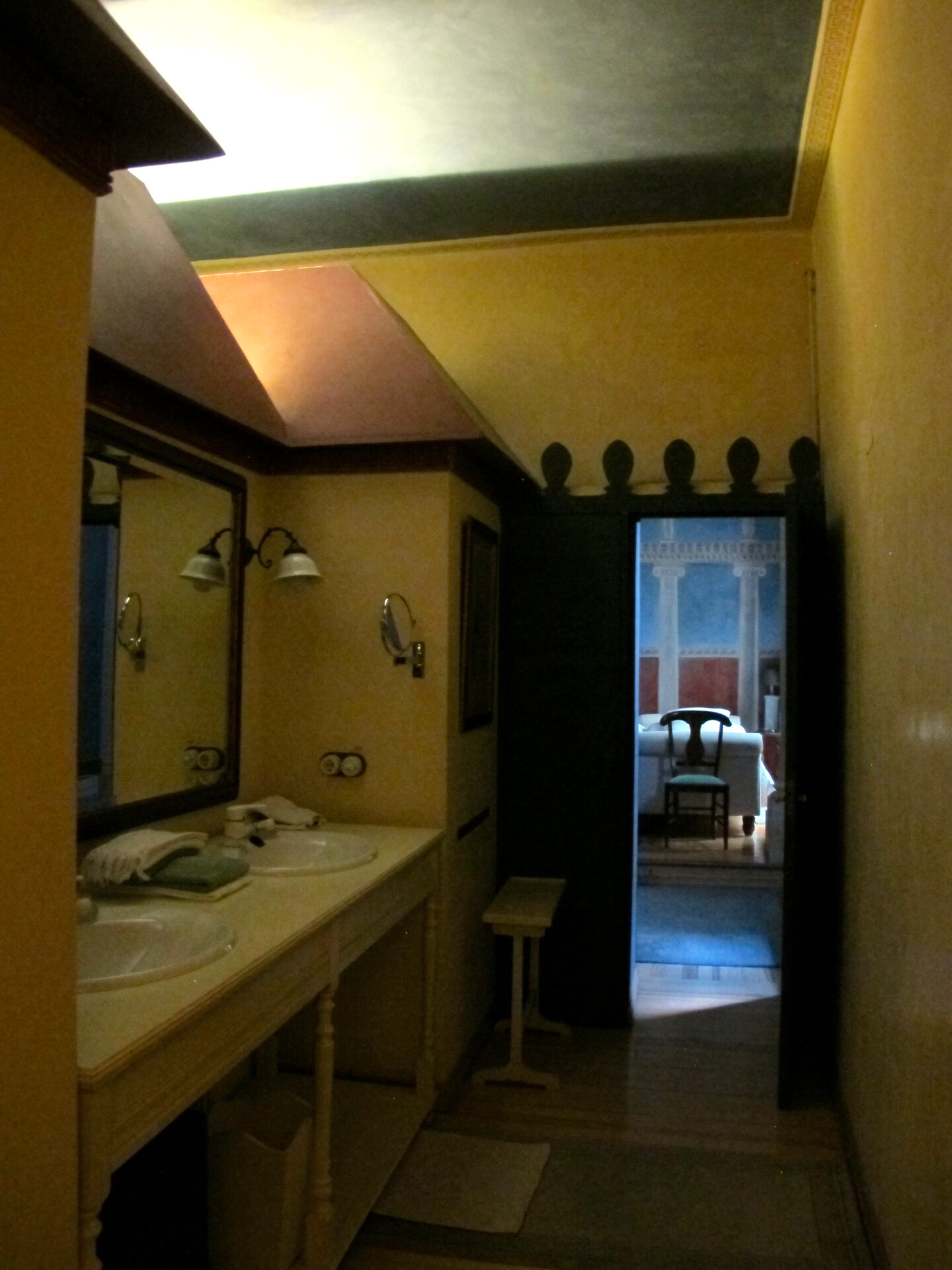 COOL HOTELS | Madrid | Casa de Madrid – Just One Suitcase