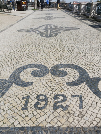 mosaic sidewalk_lisbon_portugal